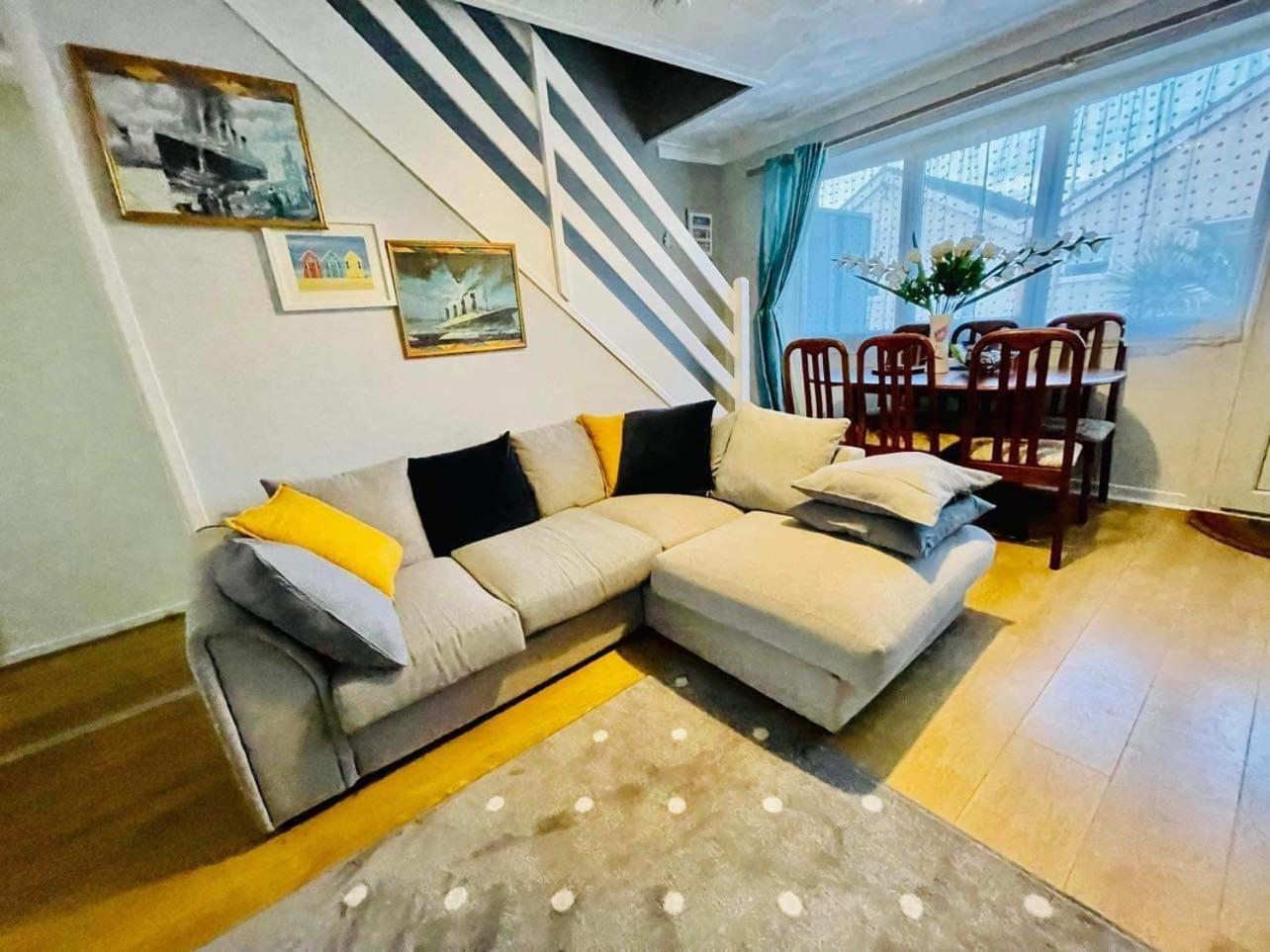 לואסטופט Villa Sea View 3-Bed Heated Pool Eat Bar Kids Park מראה חיצוני תמונה